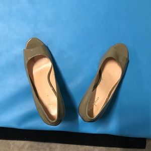 Cole Haan Nike Air 9.5B peep toe heels